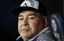 Diego Maradona se recupera con éxito de su operación, dice su médico