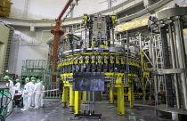 Bielorrússia ativa primeira central nuclear