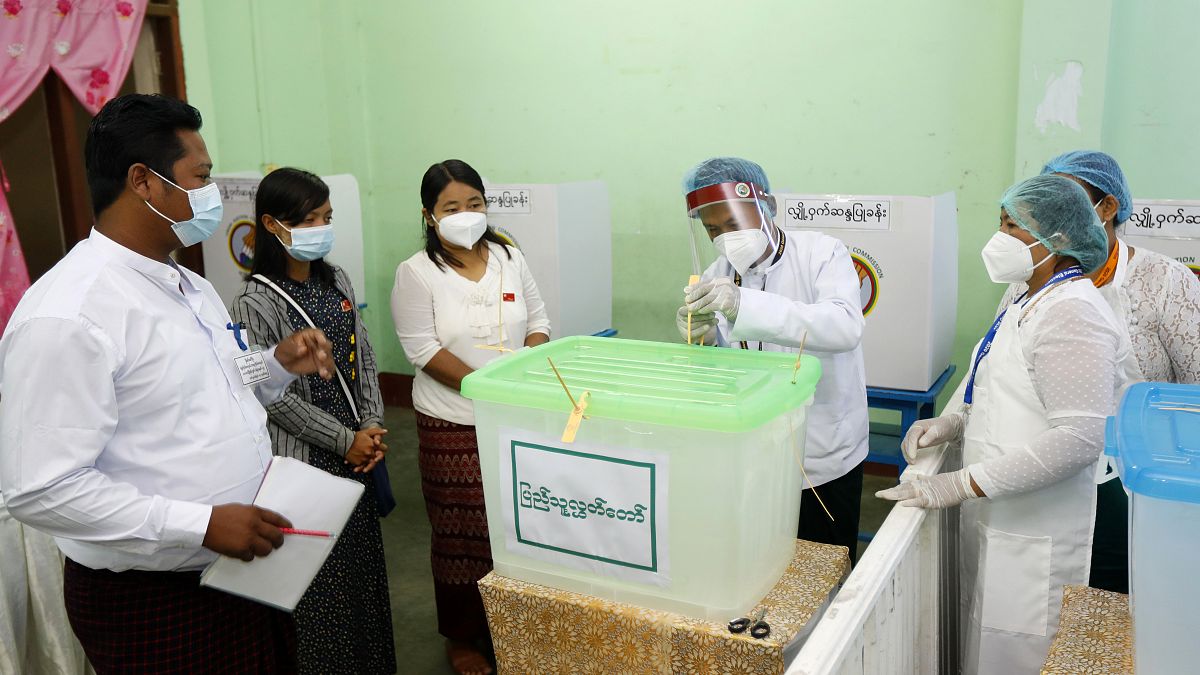 الانتخابات التشريعية في بورما