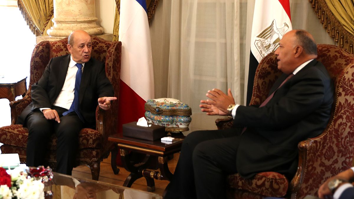 وزير الخارجية المصري سامح شكري يستقبل نظيره الفرنسي جان إيف لودريان في العاصمة القاهرة في 17 سبتمبر 2019.