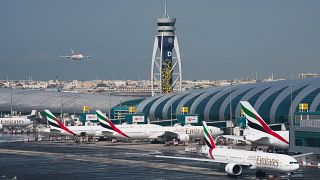 طائرة إماراتية تحط في مطار دبي الدولي. 2019/12/11
