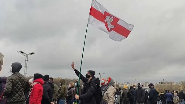 Ismét százakat vettek őrizetbe Belaruszban a kormányellenes tüntetéseken Ismét százakat vettek őrizetbe Belaruszban a kormányellenes tüntetéseken