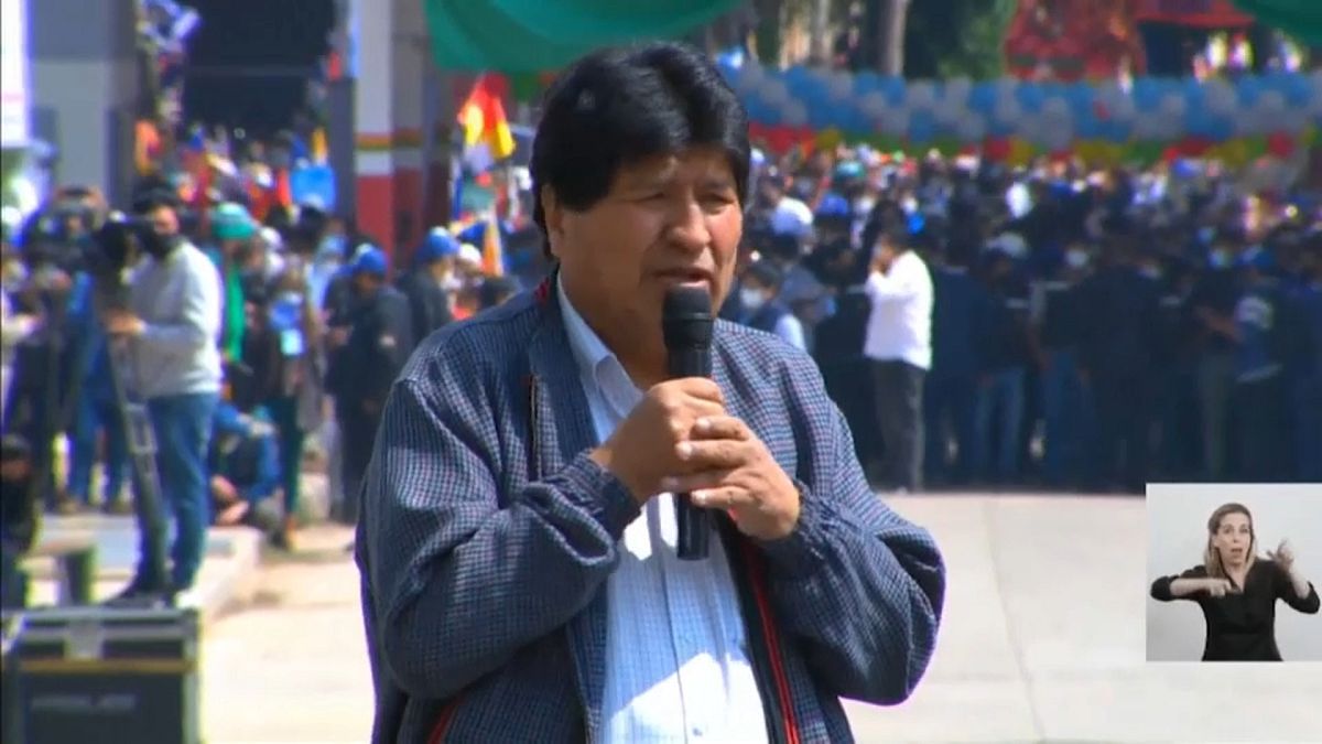 Evo Morales regresa a Bolivia tras un año de exilio en Argentina