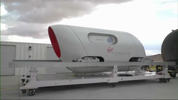 170 Stundenkilometer: Hyperloop testet Hochgeschwindigkeitskabine 170 Stundenkilometer: Hyperloop testet Hochgeschwindigkeitskabine