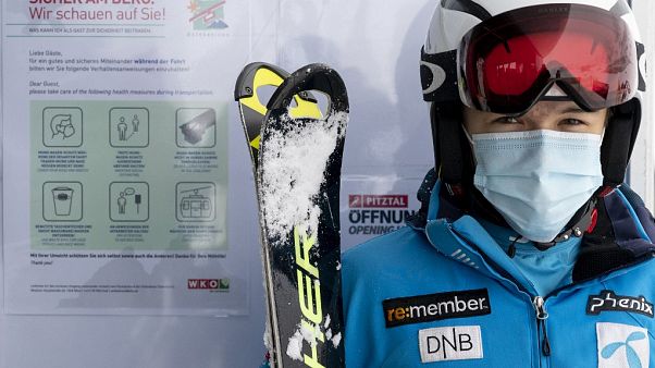 Skifahrer in Österreich Ende Oktober Skifahrer in Österreich Ende Oktober