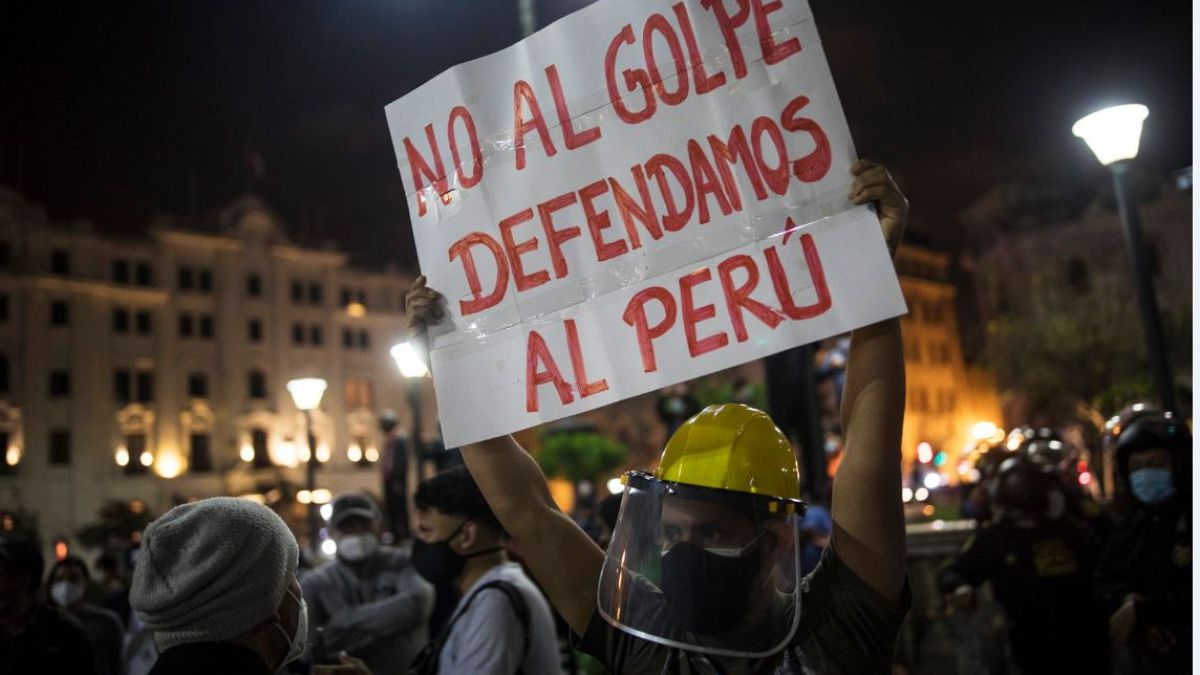 Protesta en Lima contra la destitución de Vizcarra y la investidura de Merino