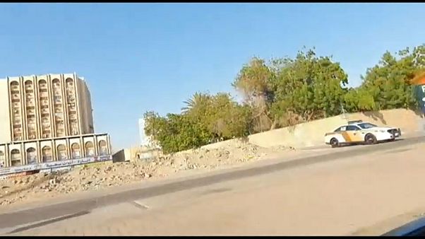 Aux abords du cimetière non-musulman de Jeddah Aux abords du cimetière non-musulman de Jeddah