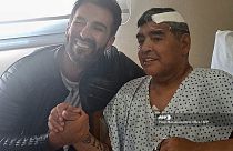 Diego Maradona et son médecin personnel Leopoldo Luque à la clinique Olivos de Buenos Aires, 11 novembre 2020