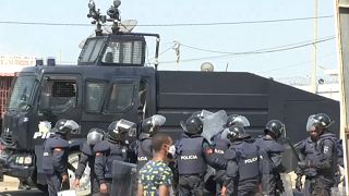 Angola police breaks up anti-government demonstration 