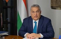 Hungria: Governo propõe reformas controversas da constituição