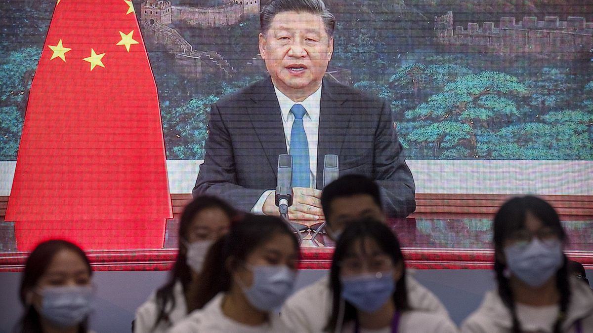 الرئيس الصيني شي جينبينغ خلال كلمة له في شنغهاي 