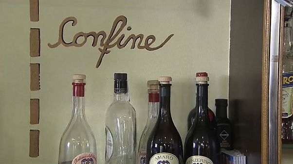 Geteilter Tresen in der Osteria Geteilter Tresen in der Osteria