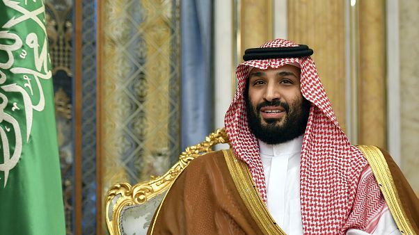 السعودية نيوز | 
    ولي العهد السعودي يتعهد بـ"الضرب بيد من حديد" ضد المتطرفين بعد هجومين استهدفا المملكة
