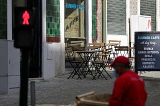 Restauração e supermercados têm de fechar portas ao fim de semana à tarde