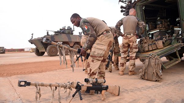 Archives : des soldats français de la force Barkhane, à Gao, dans le nord du Mali, le 19 mai 2017 Archives : des soldats français de la force Barkhane, à Gao, dans le nord du Mali, le 19 mai 2017