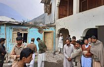 Pakistan yönetimindeki Keşmir'de Kontrol Hattı'nda yer alan Neelum Vadisi'ndeki bir köyde Hint kuvvetlerinin bombardımanı nedeniyle kısmen hasar oluştu