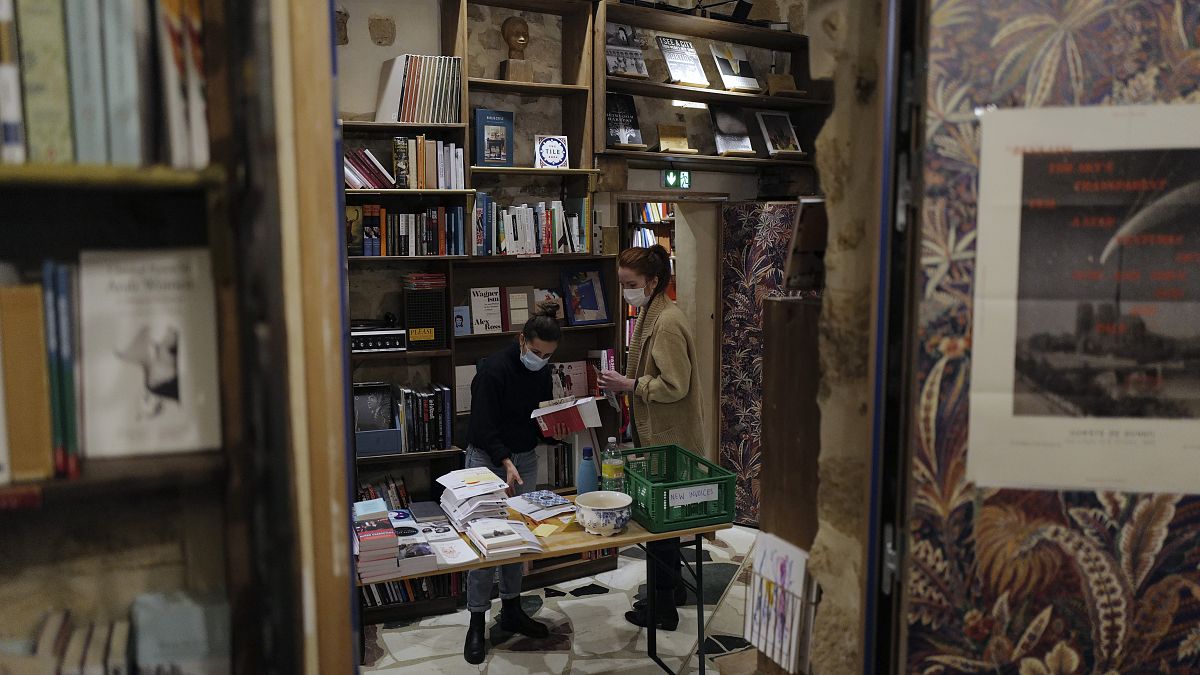 Книжный магазин в Париже