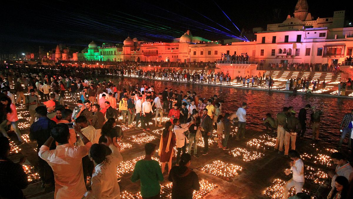 Világrekorddal ünnepelte India a fények ünnepét