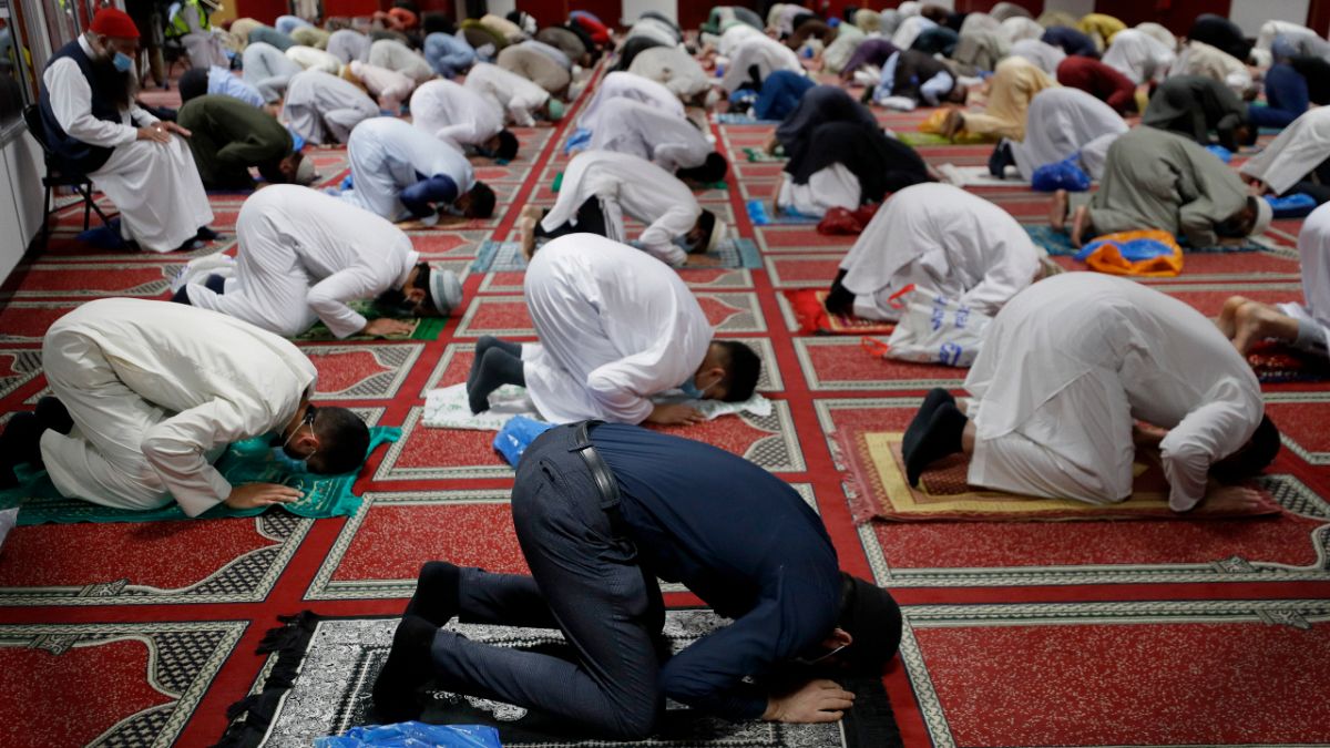 مسجد في بريطانيا