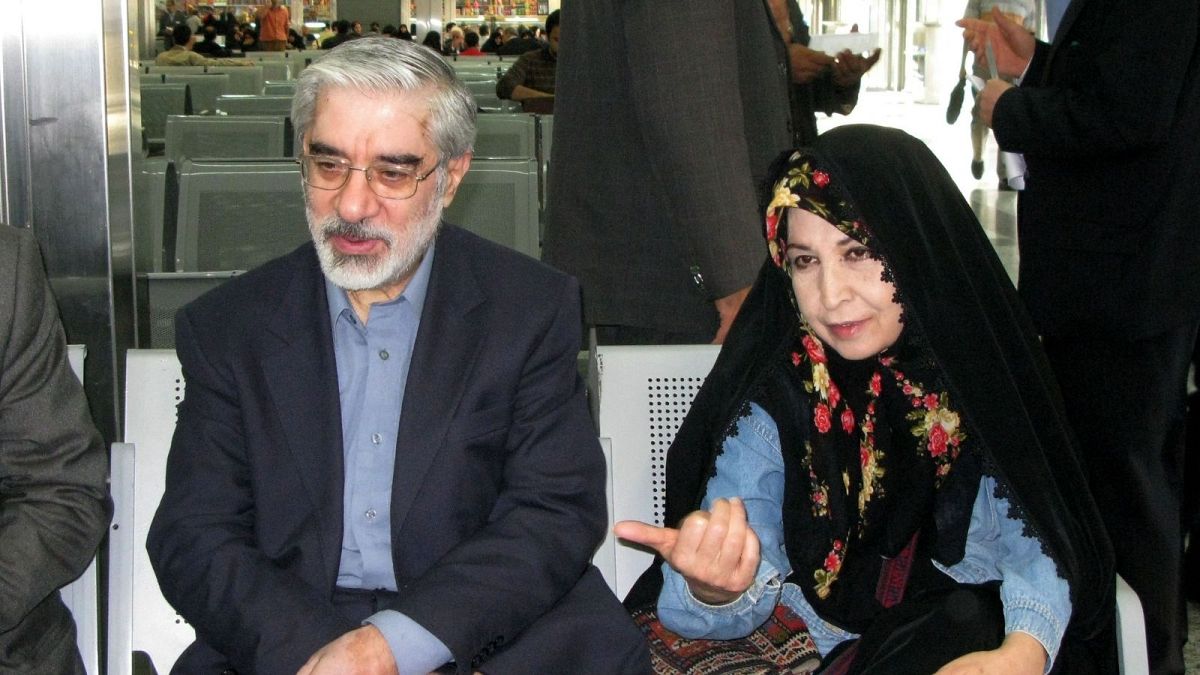 زهرا رهنورد و میرحسین موسوی در سال ۸۸