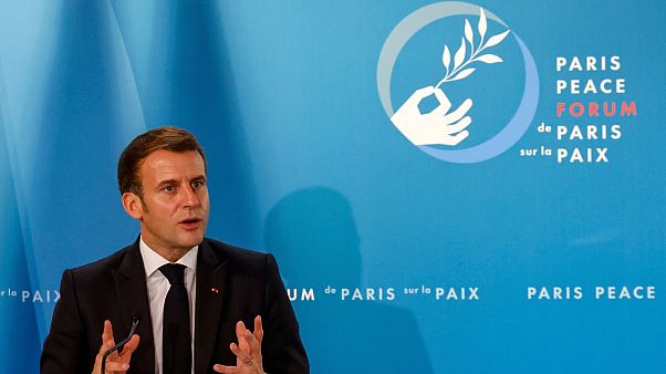 الرئيس الفرنسي إيمانويل ماكرون يحضر مؤتمر باريس للسلام في قصر الإليزيه في باريس. 2020/11/12 الرئيس الفرنسي إيمانويل ماكرون يحضر مؤتمر باريس للسلام في قصر الإليزيه في باريس. 2020/11/12