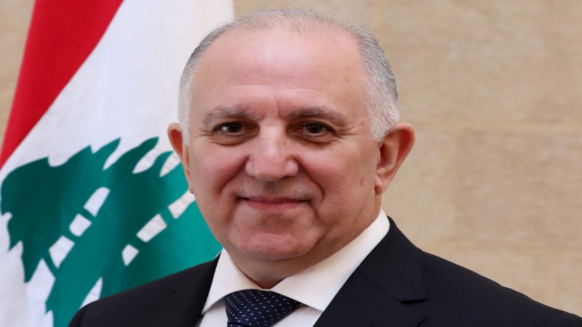 وزير الداخلية اللبناني محمد فهمي