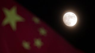 چین خود را برای پرتاب کاوشگر به ماه آماده می‌کند