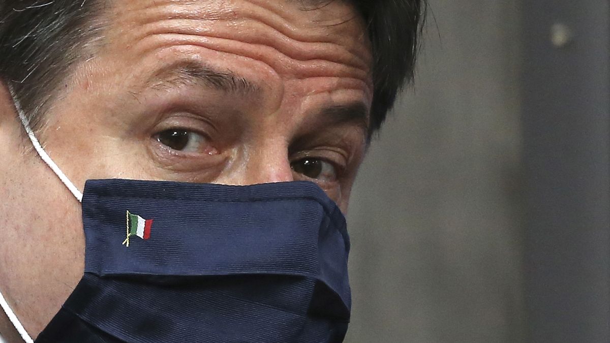 Giuseppe Conte propõe "bazuca à italiana" ao Parlamento