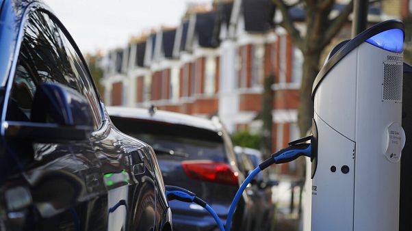 Une voiture électrique au Royaume-Uni Une voiture électrique au Royaume-Uni