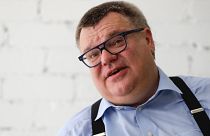 КГБ провела обыски в доме незарегистрированного кандидата в президенты Республики Беларусь Виктора Бабарико.
