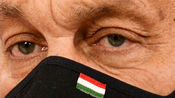 Orbán preparado para o braço de ferro com Bruxelas Orbán preparado para o braço de ferro com Bruxelas