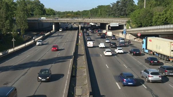 Pollution de l'air : de nouvelles zones à faibles émissions créées d'ici 2025 Pollution de l'air : de nouvelles zones à faibles émissions créées d'ici 2025