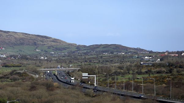 La frontiera tra Irlanda del Nord e Regno Unito La frontiera tra Irlanda del Nord e Regno Unito