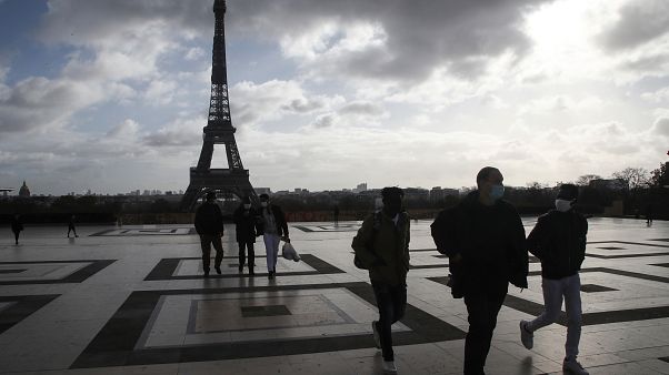 Európai véghajrá az oltóanyagért Európai véghajrá az oltóanyagért