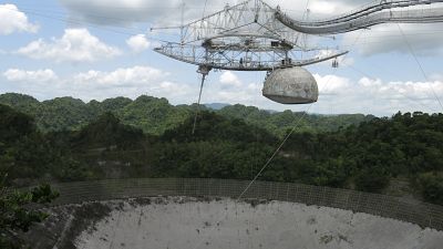 Il grande radiotelescopio di Arecibo sarà smantellato