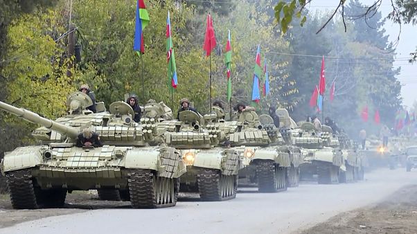 El Ejército de Azerbaiyán entra en Agdam El Ejército de Azerbaiyán entra en Agdam