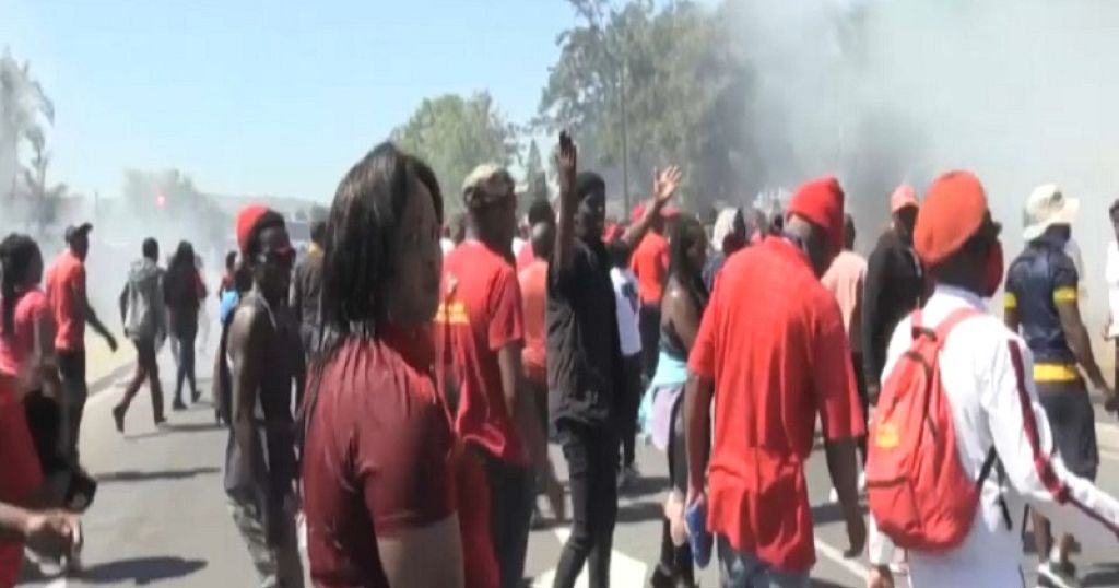 South African Police Clash With Anti-Racism Protesters In Cape Town ...