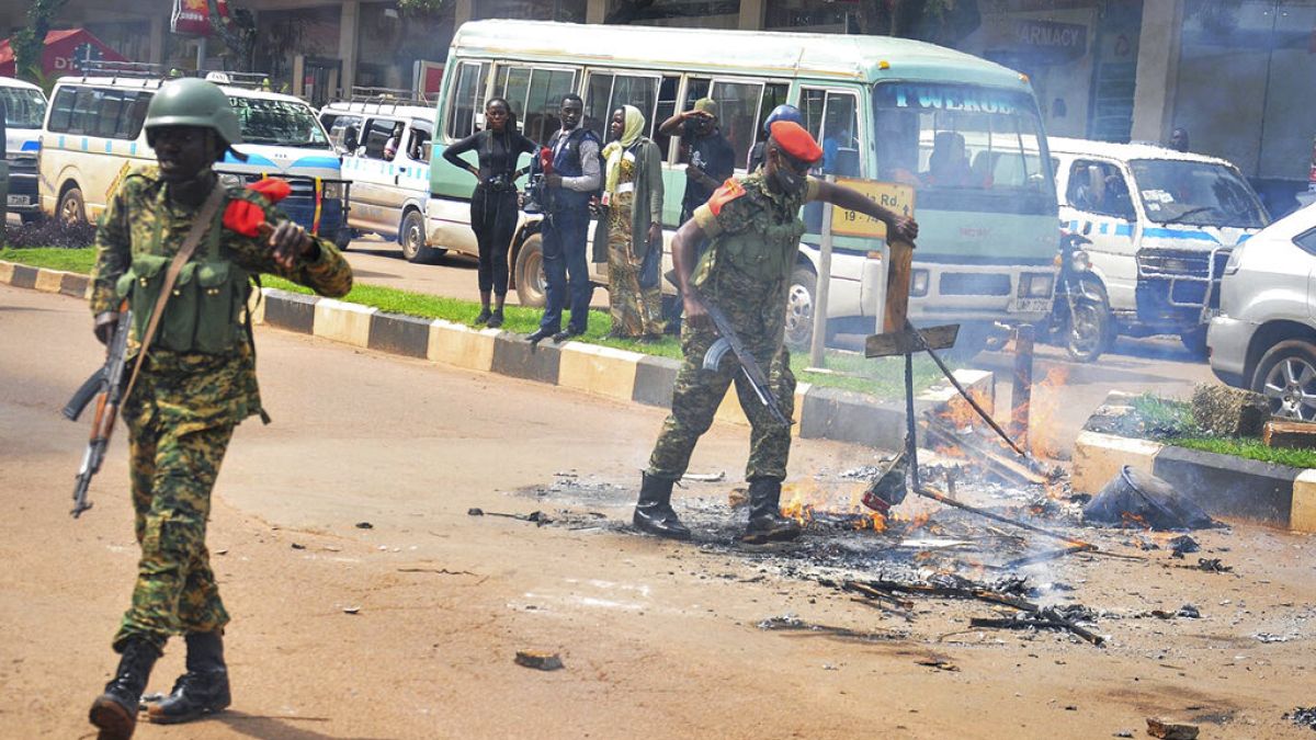 Беспорядки в Уганде: десятки погибших