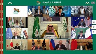 الكلمةى الافتتاحية للعاهل السعودي الملك سلمان بن عبد العزيز في قمة العشرين الافتراضية التس تحتضنها العاصمة السعودية الرياض