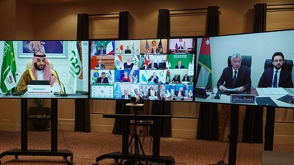 السعودية نيوز |
مشاكل تقنية ولقطات طريفة على الشاشة في قمة العشرين الافتراضية
السعودية نيوز |
مشاكل تقنية ولقطات طريفة على الشاشة في قمة العشرين الافتراضية