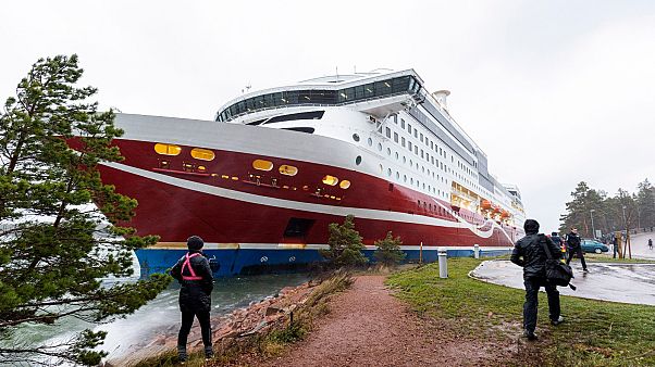 A zátonyra futott Viking Grace A zátonyra futott Viking Grace