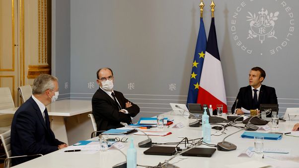Emmanuel Macron, Jean Castex et Bruno Le Maire lors d'une visioconférence à l'Elysée, Paris, le 17 novembre 2020 Emmanuel Macron, Jean Castex et Bruno Le Maire lors d'une visioconférence à l'Elysée, Paris, le 17 novembre 2020