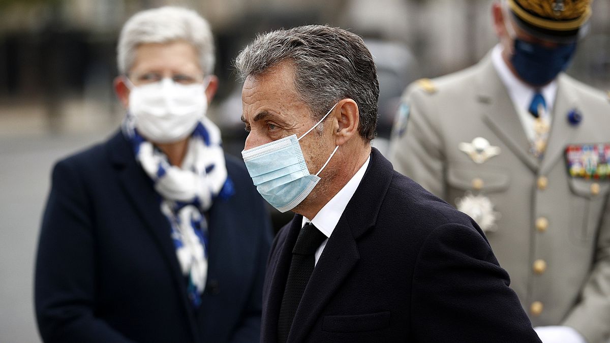 Николя Саркози на церемонии 11 ноября в Париже