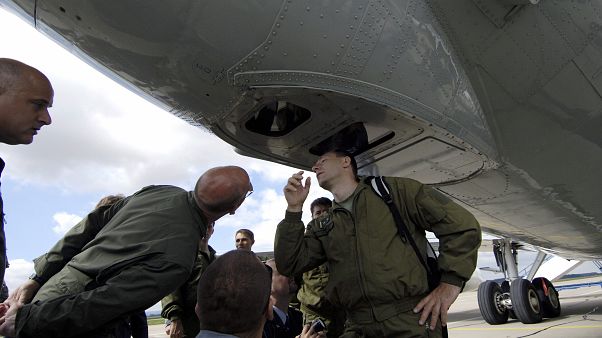Американский самолёт-разведчик в Чехии, 2007 г. Американский самолёт-разведчик в Чехии, 2007 г.