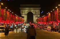 Karácsonyi fények Párizsban és Brüsszelben