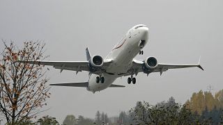 Airlines: Müssen sich Flugpassagiere gegen Covid-19 impfen lassen?
