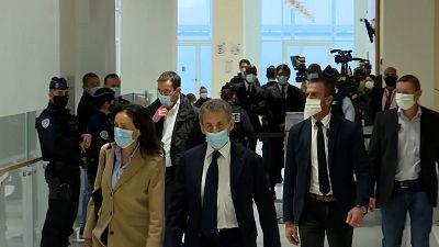 ویدئوی نیکلا سارکوزی در دادگاه به اتهام اعمال نفوذ غیرقانونی