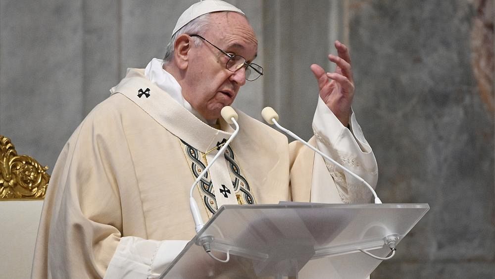 Papa Francis'in yeni kitabı 'Bırakın hayal edelim': Göçmenler Hristiyanlık için bir tehdit değil