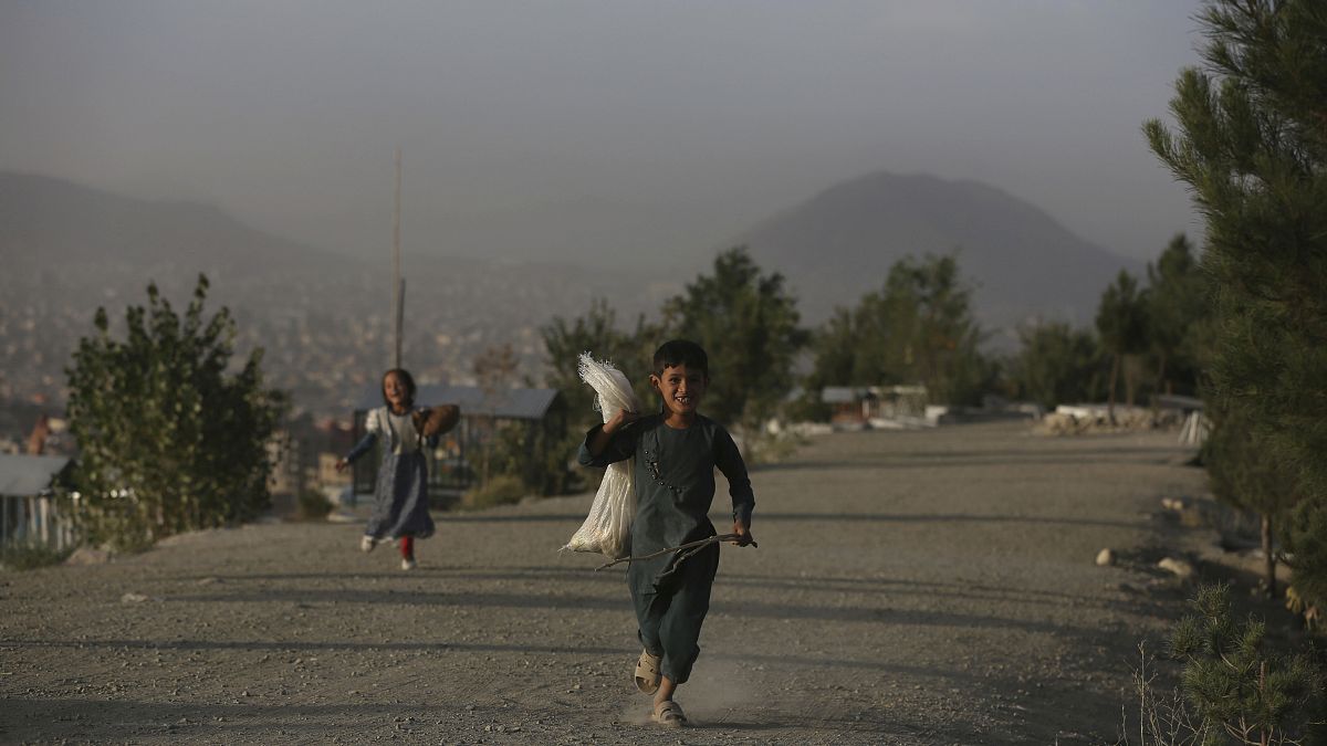 Afganistan dünyada çocuklar için en tehlikeli 11 ülke arasında yer alıyor