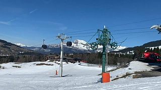 Wegen Corona: Skisaison in den Alpen steht auf der Kippe